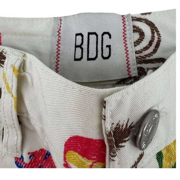 BDG Urban Outfitters Surf Print Embroidered Shorts – Size 25 (6” Inseam) Beachy - Picture 6 of 8